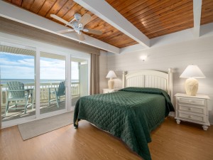 summerhouse5-26-bedroom-1-2nd-floor.jpg