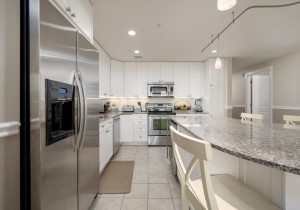 gateway1509cr-12-kitchen.jpg