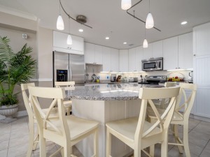 gateway1509cr-18-kitchen.jpg
