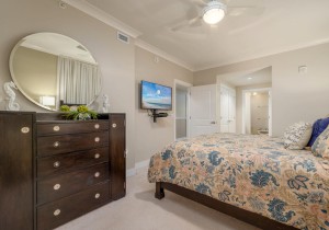 gateway1509cr-22-primary-bedroom.jpg