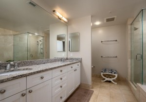 gateway1509cr-23-primary-bath.jpg