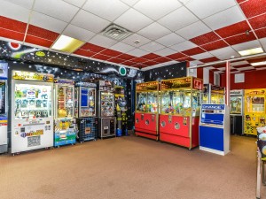 sea-watch-1514-471-game-room.jpg