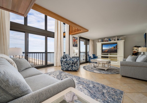 seawatch1905-11-living-area.jpg