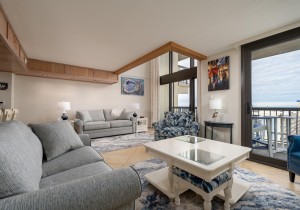 seawatch1905-13-living-area.jpg