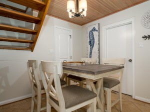 seawatch1905-17-dining-area.jpg