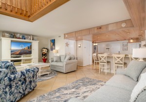 seawatch1905-20-open-concept-living-area.jpg