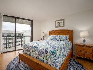 seawatch1905-23-bedroom-2.jpg