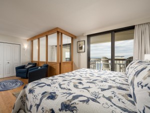 seawatch1905-27-primary-bedroom.jpg