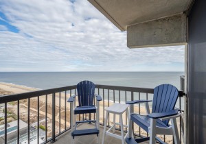 seawatch1905-3-balcony-view.jpg
