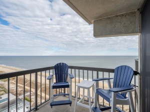 seawatch1905-3-balcony-view.jpg
