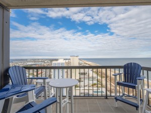 seawatch1905-6-balcony-view.jpg