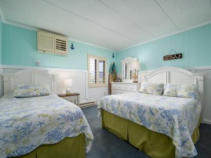 condesa302-18-bedroom.jpg