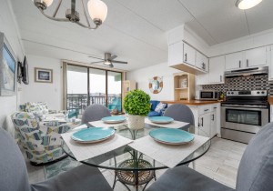 condesa302-7-open-floor-plan.jpg