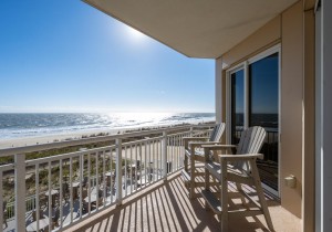 gateway213-2-balcony.jpg
