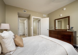 gateway213-22-bedroom-2.jpg