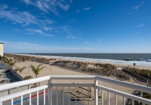 gateway213-4-view-north.jpg