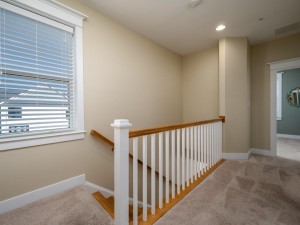 broadmarsh119e-17-upstairs-landing.jpg