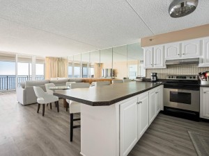 carousel1411-11-open-floor-plan.jpg