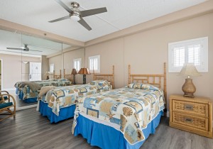 carousel1411-21-bedroom-3.jpg