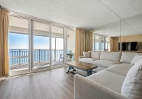 carousel1411-9-living-area.jpg