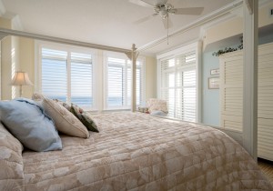 beachhouse101-22-primary-bedroom.jpg