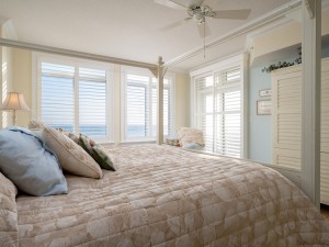 beachhouse101-22-primary-bedroom.jpg