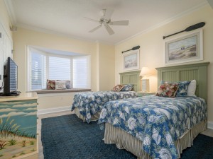 beachhouse101-27-bedroom-3.jpg