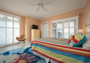 beachhouse101-30-bedroom-2.jpg