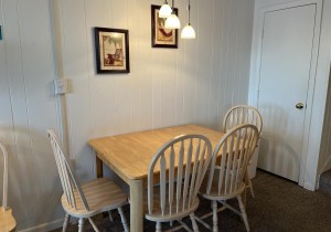 el-capt-405-dining-area-2.jpg