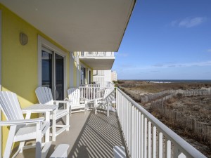 adagio202-2-new-balcony.jpg