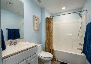 adagio202-24-bath-2.jpg