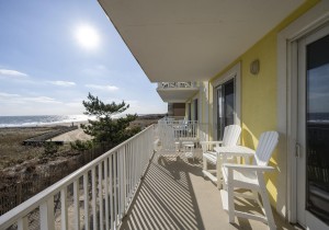 adagio202-5-balcony.jpg