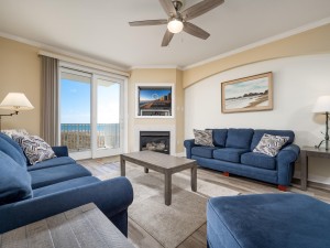 adagio202-8-living-area.jpg