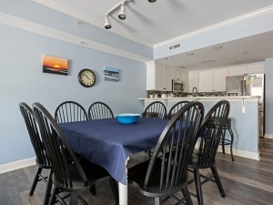 casadelmar103-11-dining.jpg