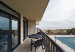 braemar314-2-balcony.jpg