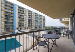 braemar314-4-balcony.jpg