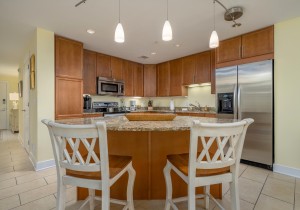 gateway214-12-kitchen.jpg