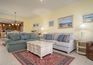 gateway214-14-living-area.jpg