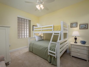 gateway214-22-bedroom-3.jpg
