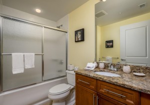 gateway214-24-bath-3.jpg