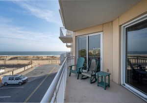 gateway214-3-view.jpg