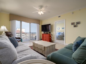 gateway214-7-living-area.jpg