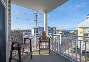 seasideretreat401-15-balcony.jpg