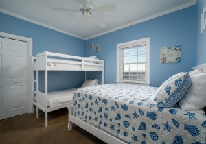 seasideretreat401-20-bedroom-3.jpg
