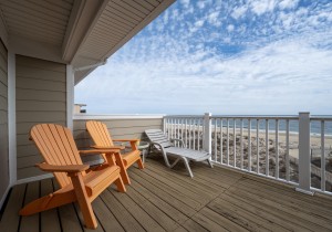 beachwalk7-1-balcony.jpg