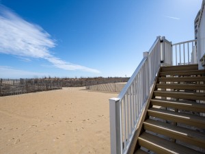 beachwalk7-13-beach-access.jpg
