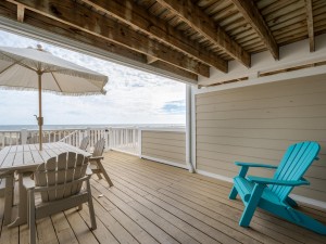 beachwalk7-15-lower-deck.jpg