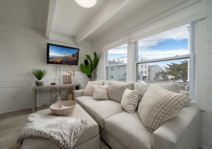 beachwalk7-21-living-area-2.jpg