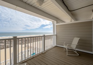 beachwalk7-26-2nd-level-balcony.jpg