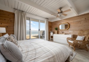 beachwalk7-33-bedroom-2.jpg
